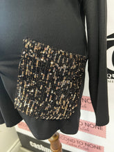 Load image into Gallery viewer, NWT Frank Lyman Sequin Pocket Tunic (Size 16)