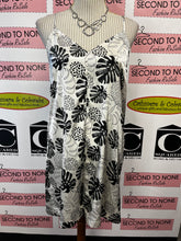 Load image into Gallery viewer, Tahari Monstera Leaf Romper (Size M)