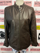 Load image into Gallery viewer, Danier Brown Leather Jacket (Size M)