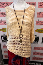 Load image into Gallery viewer, Crochet-Style Short-Sleeve Top (Size 3XL)