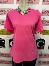 Load image into Gallery viewer, V-Neck Basic Tee (Only 1 XXL Left!)