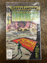 Cargar imagen en el visor de la galería, Vintage DC Comics - Green Lantern (5 Choices)