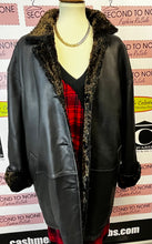 Load image into Gallery viewer, Danier Reversible Leather Jacket (Size L)