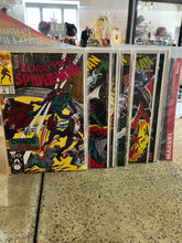 Cargar imagen en el visor de la galería, Vintage Marvel Comics: Spider-Man (8 Choices)