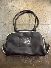 Charger l'image dans la galerie, Y2K Roots Quilted Barrel Mini Purse