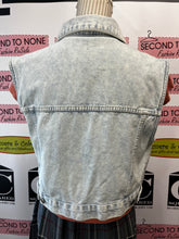 Load image into Gallery viewer, Refuge Denim Vest (Size M)