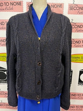 Load image into Gallery viewer, Handmade Chunky Knit Sweater (Size L)
