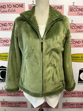 Cargar imagen en el visor de la galería, Green Tea Fuzzy Zip Up Sweater (Size S)