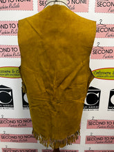 Load image into Gallery viewer, Vintage Tan Suede Fringe Vest (Size M/L)