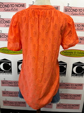 Load image into Gallery viewer, Orange 100% Cotton Eyelet Top (Size M)