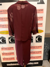 Load image into Gallery viewer, Vintage Tradition Plum Purple Dress & Jacket Set (Size 18)
