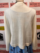 Cargar imagen en el visor de la galería, Karl Lagerfeld Cream Pearl Cardigan (Size XL)