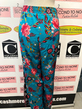 Load image into Gallery viewer, Loft Floral Satin Pants (Size XL)