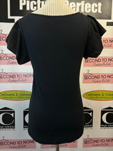 Load image into Gallery viewer, GAP Fashion Top (Size M)