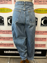 Load image into Gallery viewer, Vintage Dragon Jeans (Size M)