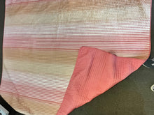 Cargar imagen en el visor de la galería, Orange Sunset Quilt (Twin Size)