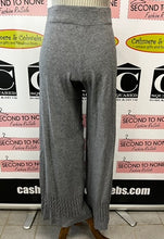 Charger l'image dans la galerie, Lemon Knit Lounge Pants (Size M)
