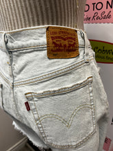 Load image into Gallery viewer, Levi's 501 Denim Shorts (Size 29W)