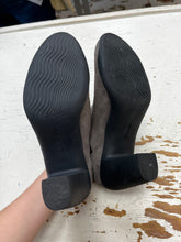 Load image into Gallery viewer, Clarks Artisan Adya Bella Ankle Boots (Size 8)