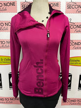 Cargar imagen en el visor de la galería, Bench Pink Sweater (Size XS)