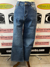 Cargar imagen en el visor de la galería, Fleece Lined Medium Wash Jeans (Only 1 1XL Left!)