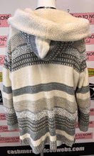 Cargar imagen en el visor de la galería, Multi-Knit Cabin-Style Sweater (Size L)