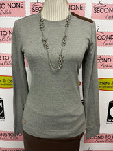 Load image into Gallery viewer, NWT Ralph Lauren Long Sleeve (Size S)