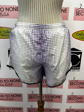 Load image into Gallery viewer, Nike Dri-Fit Shorts (Size XL)