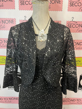 Cargar imagen en el visor de la galería, All-Over Lace & Sequin Little-Black-Dress (Only 1 Left!)