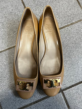 Load image into Gallery viewer, Tory Burch Gigi Heeled Ballet Flats (Size 9)
