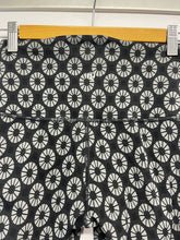 Load image into Gallery viewer, Lululemon Leggings (Size S)