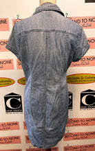 Cargar imagen en el visor de la galería, Chico's Denim Dress (Chico's Size 0.5 = S)