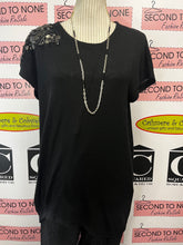 Load image into Gallery viewer, Zara Beaded Shoulder Tee (Size M)