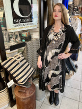 Cargar imagen en el visor de la galería, Abstract Animal Print Dress