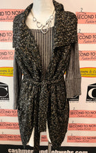 Charger l'image dans la galerie, RW&CO. Knit Sweater Vest (Size M)