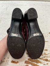 Cargar imagen en el visor de la galería, Naturalizer Elliana Mary Jane Heels (Size 9)