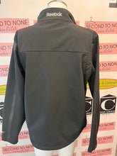 Cargar imagen en el visor de la galería, Reebok Softshell Jacket (Size M)