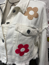 Load image into Gallery viewer, Cropped White Denim Jacket With Flower Motif