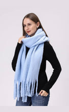 Cargar imagen en el visor de la galería, Solid Blanket Scarf (3 Colors Left!)
