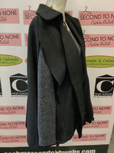 Load image into Gallery viewer, NWT Ultra Suede Poncho (Size Medium)
