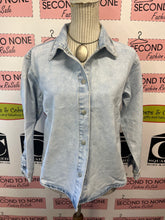 Load image into Gallery viewer, Denim Shirt-Style Jacket