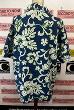 Load image into Gallery viewer, Assorted Men's Hawaiian/Beach Shirts (11 Options)