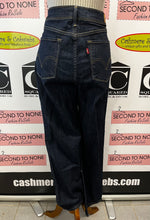 Load image into Gallery viewer, Levi's 512 Dark Wash Jeans (Size 32x32)