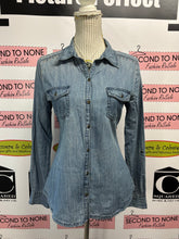 Load image into Gallery viewer, L.E.I Faux Denim Top (Size M)
