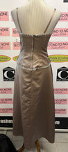 Load image into Gallery viewer, Formal 2pc Metallic Skirt & Beaded Top (Size S)