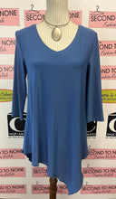 Cargar imagen en el visor de la galería, Deep Blue Asymetrical Hem Tunic (Size S)
