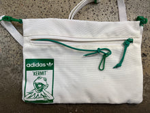 Cargar imagen en el visor de la galería, Adidas x Disney Kermit Pouch Crossbody