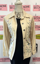 Cargar imagen en el visor de la galería, Northern Reflections Floral Embroidered Jacket (Size M)