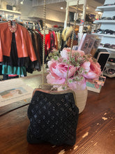 Cargar imagen en el visor de la galería, Beaded Evening Bag