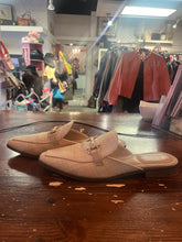 Cargar imagen en el visor de la galería, New Woven Loafer Mules (Size 9.5)